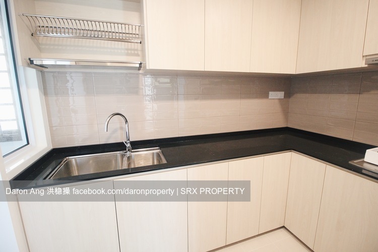 Astoria Park (D14), Condominium #202681022